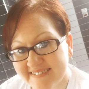 Meet your Posher, Nikki